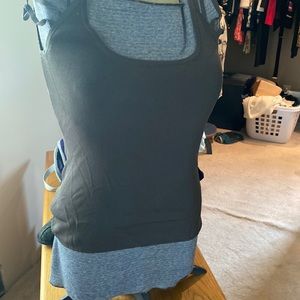 Boston Proper grey cut out sleeve ribbed shirt
